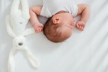 À quelle heure doit se terminer la dernière sieste de bébé ?